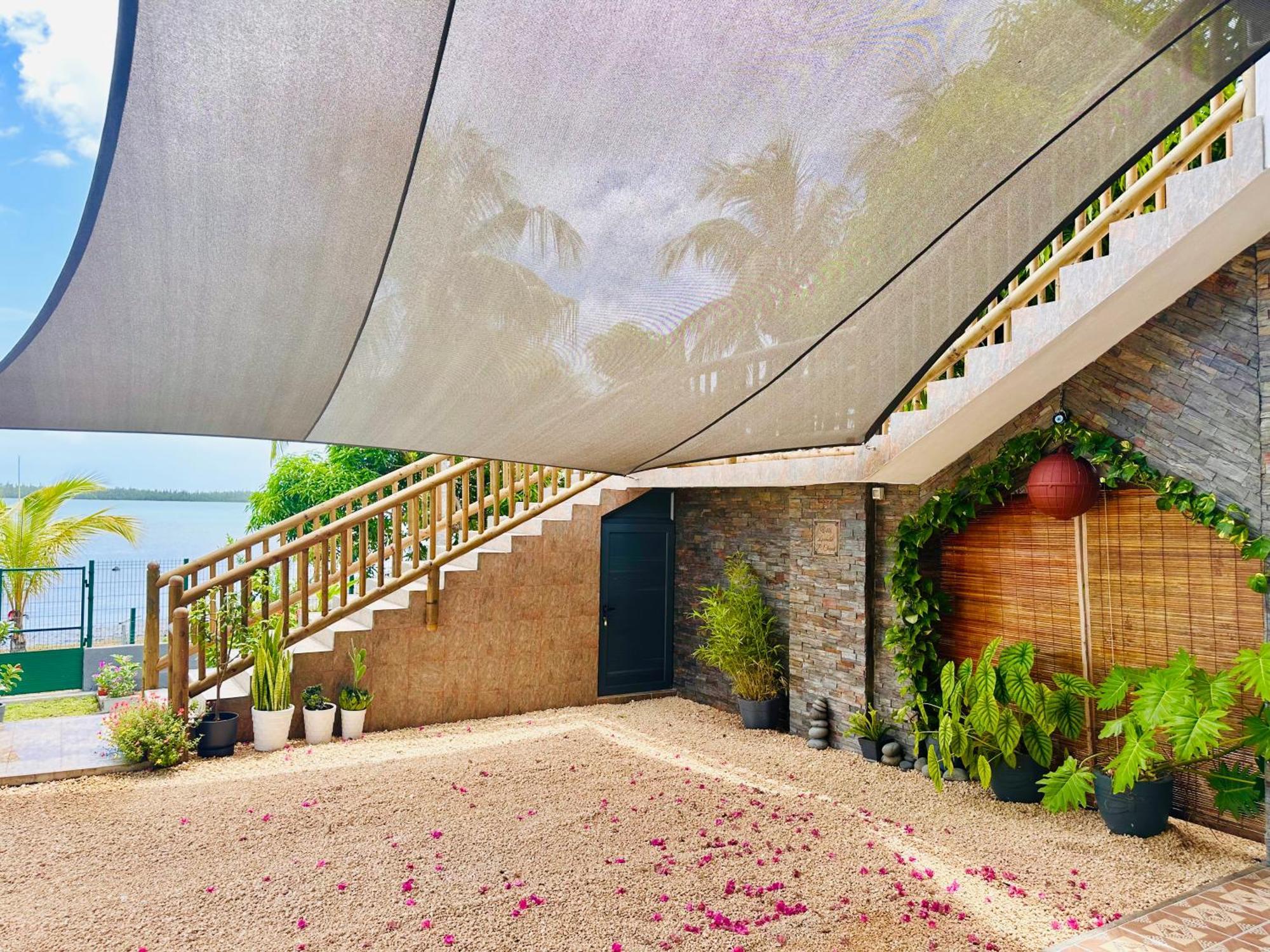 Lavender Hotel Le Morne Exterior photo
